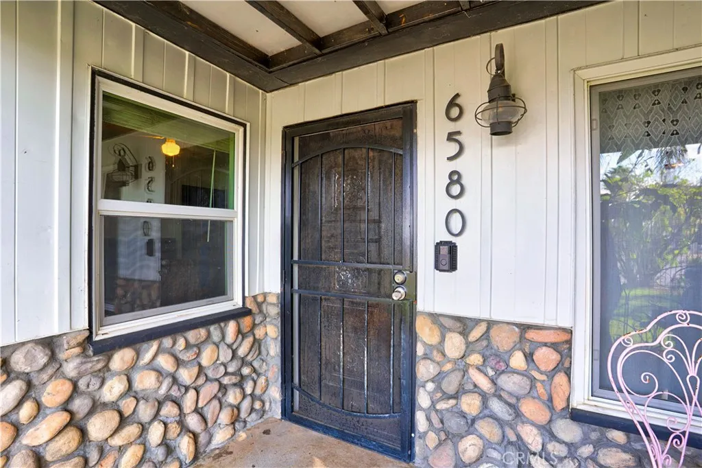 6580 Lake, Riverside, California 92503 home-pic-8